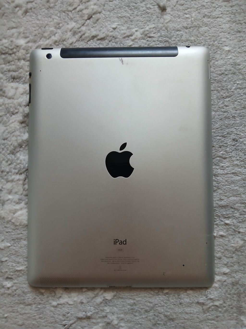 Apple iPad 2 16 ГБ Wi‑Fi + 3G (A1396) - Диагональ дисплей IPS: фото 2