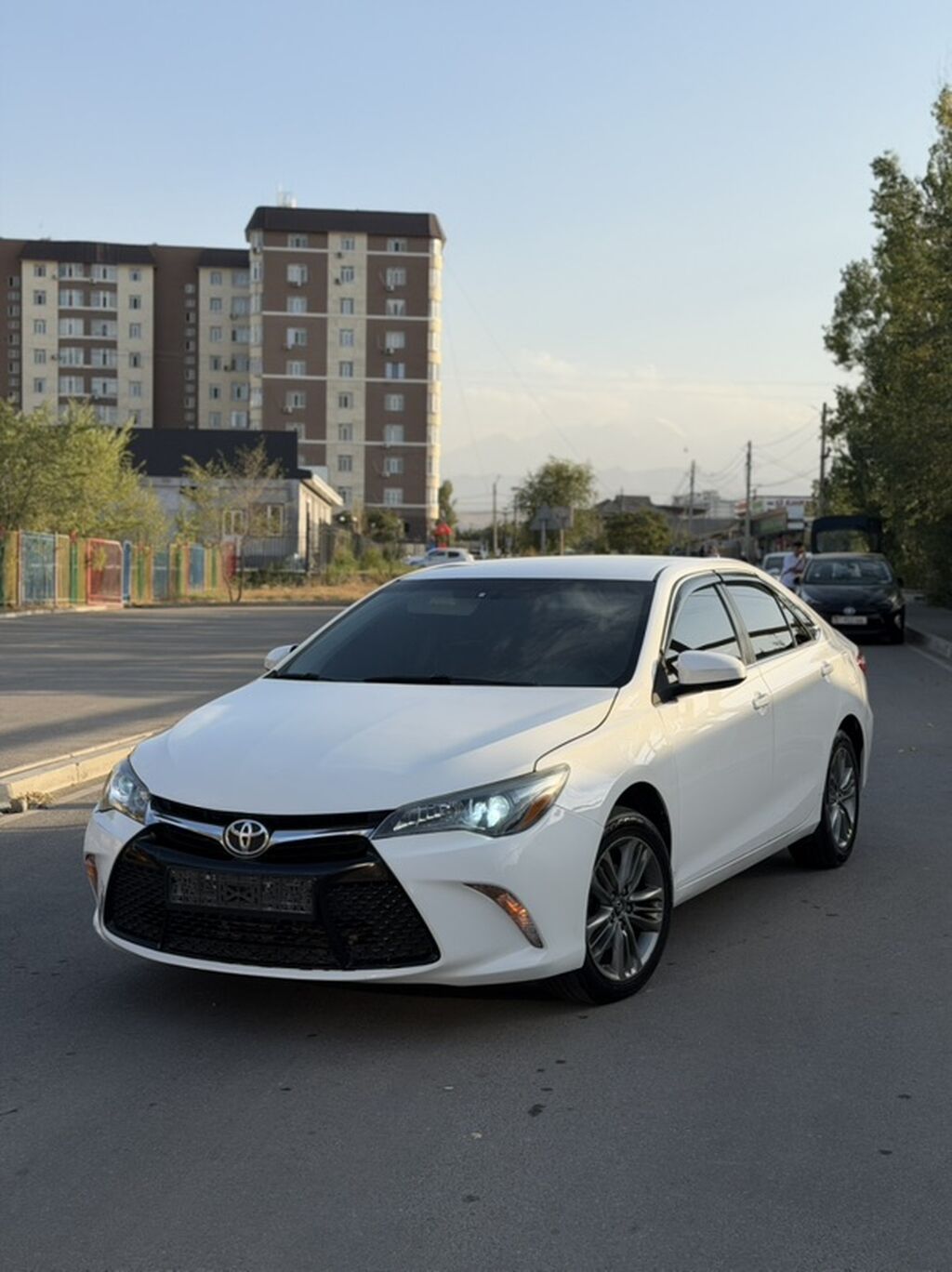 Toyota Camry: 2016 г., 2.5 л, Автомат, Бензин, Седан: фото 1