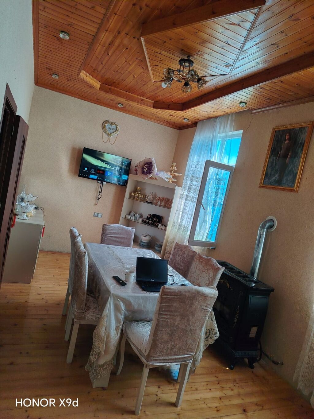 3 otaqlı, 100 kv. m, Yeni təmirli