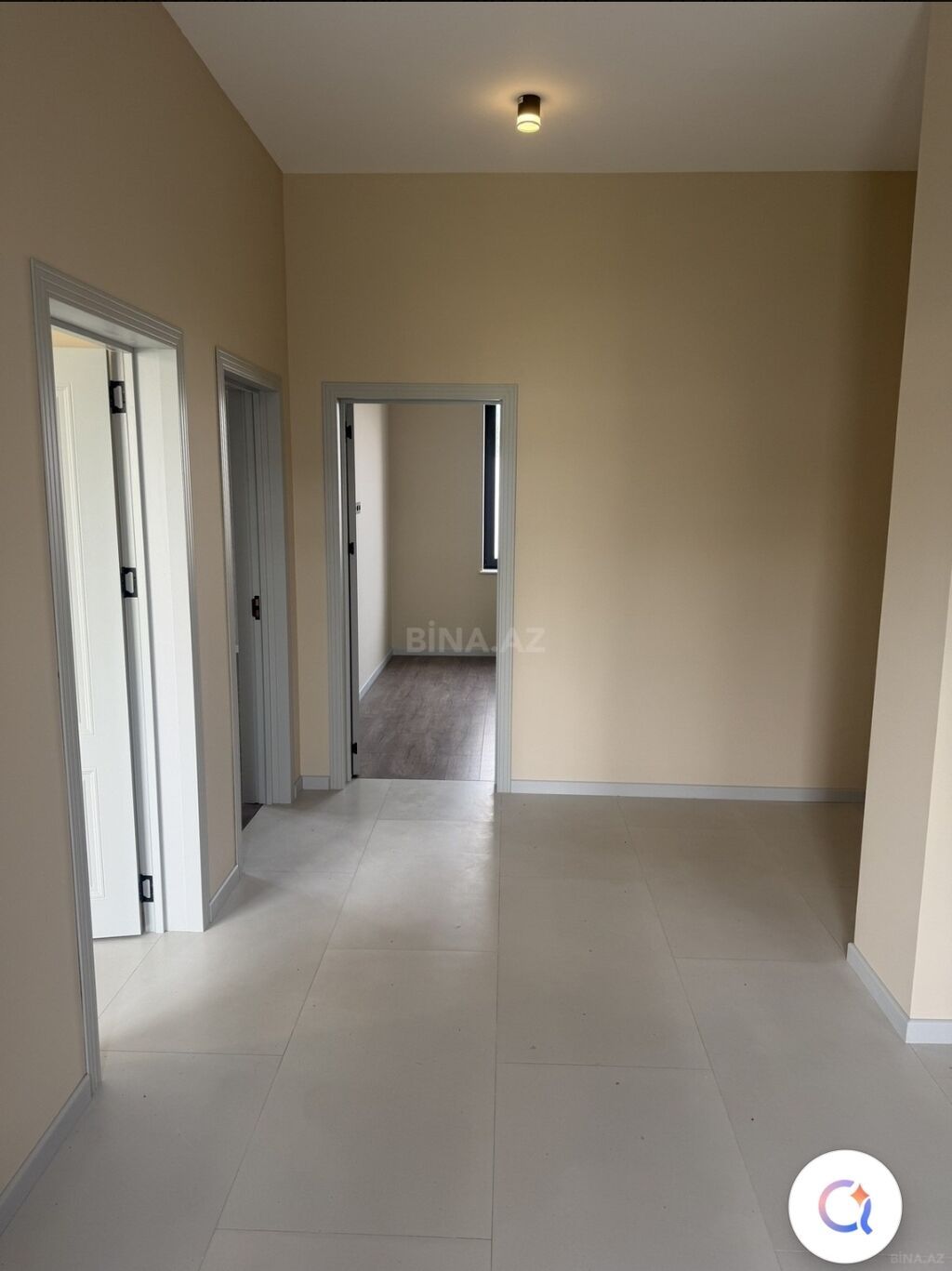 Buzovna 5 otaqlı, 121 kv. m, Yeni təmirli