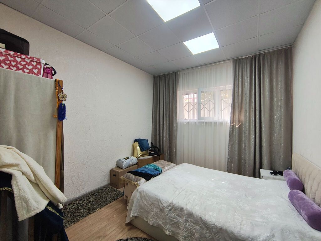 3 комнаты, 79 м², Южная Магистраль 106 серия улучшенная, Цокольный этаж этаж, Косметический ремонт: фото 6