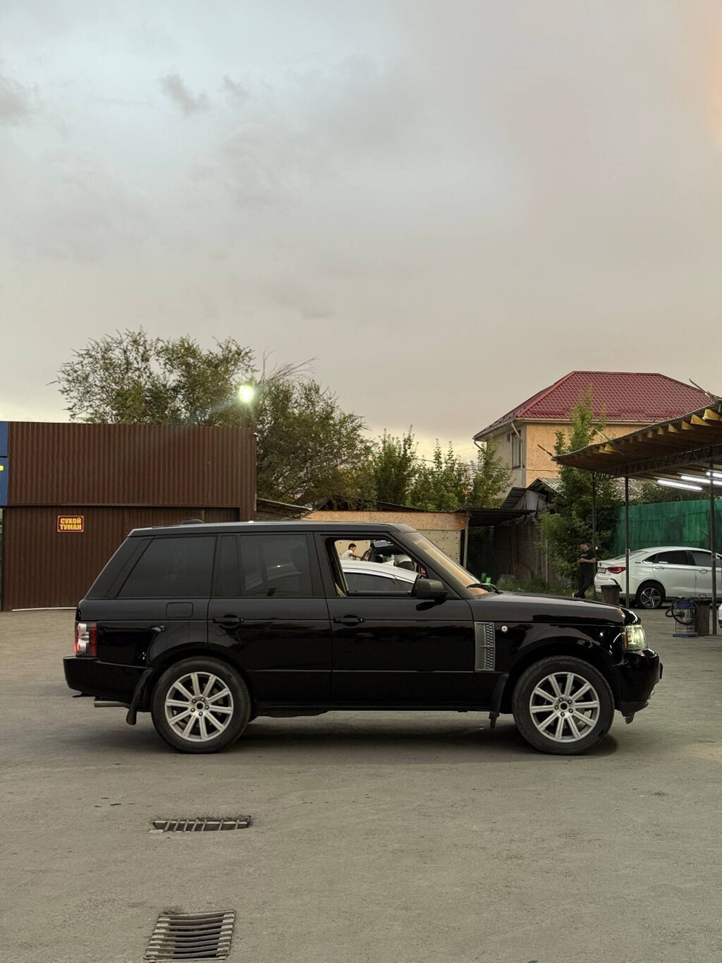 Land Rover Range Rover: 2006 г., 4.2 л, Автомат, Бензин, Внедорожник: фото 5