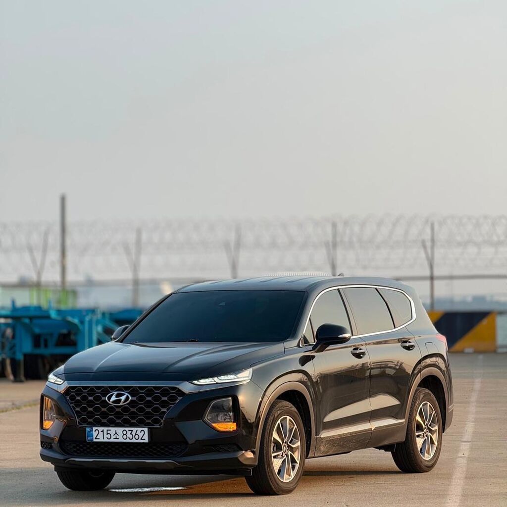 Hyundai Santa Fe: 2019 г., 2 л, Автомат, Дизель, Внедорожник: фото 1