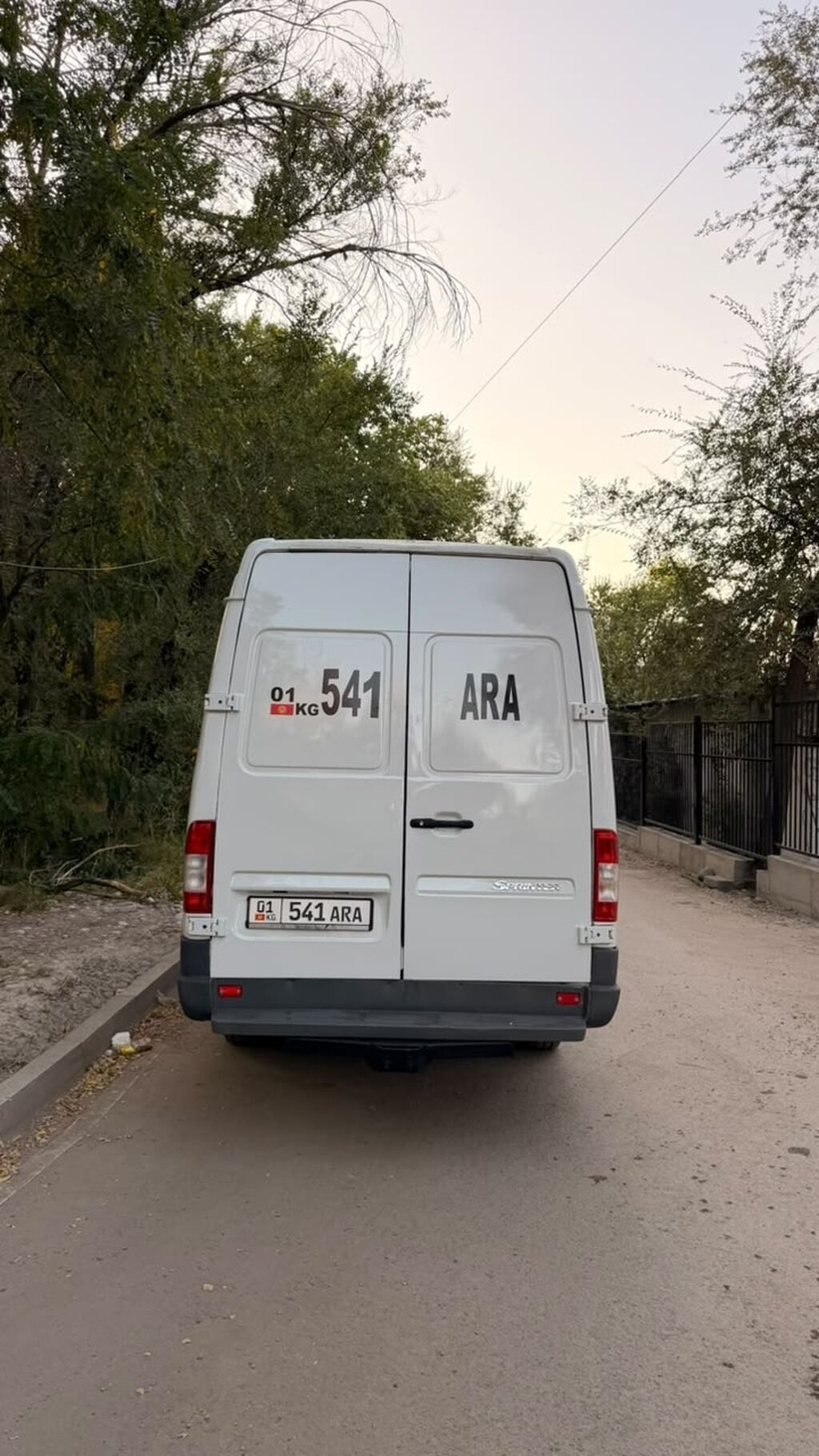 Легкий грузовик, Mercedes-Benz, Стандарт, 2 т, Б/у: фото 4