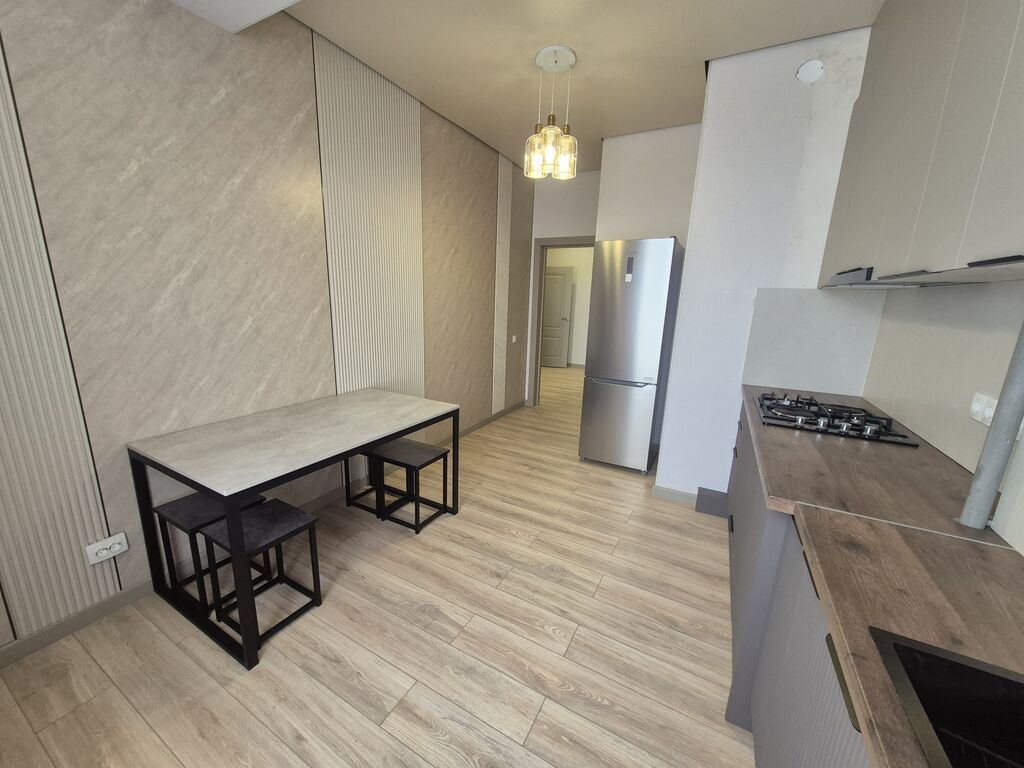 2 комнаты, 61 м², Пишпек Элитка, 6 этаж, Евроремонт: фото 2