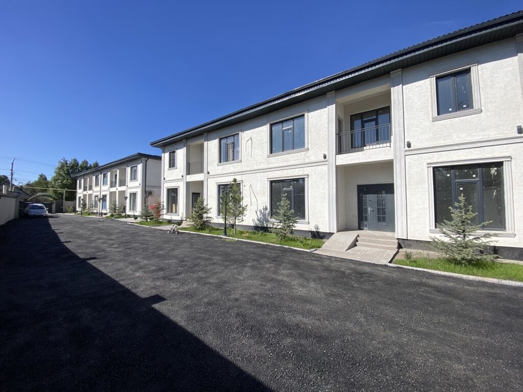 5 комнат, 211 м², Кок-Жар ж/м Газ, Электричество, Канализация: фото 2