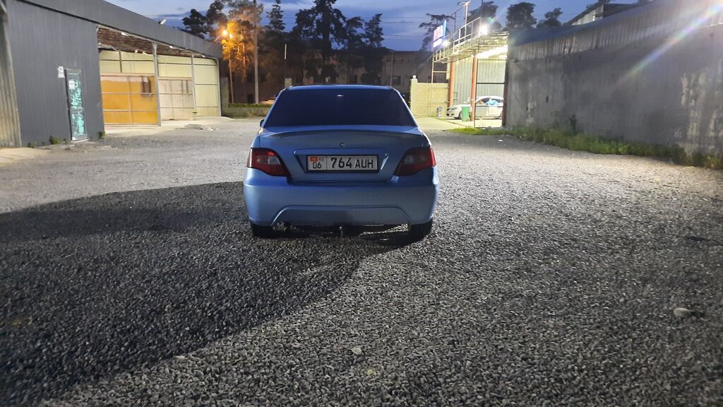 Daewoo Nexia: 2010 г., 1.5 л, Механика, Бензин, Седан — фото 3