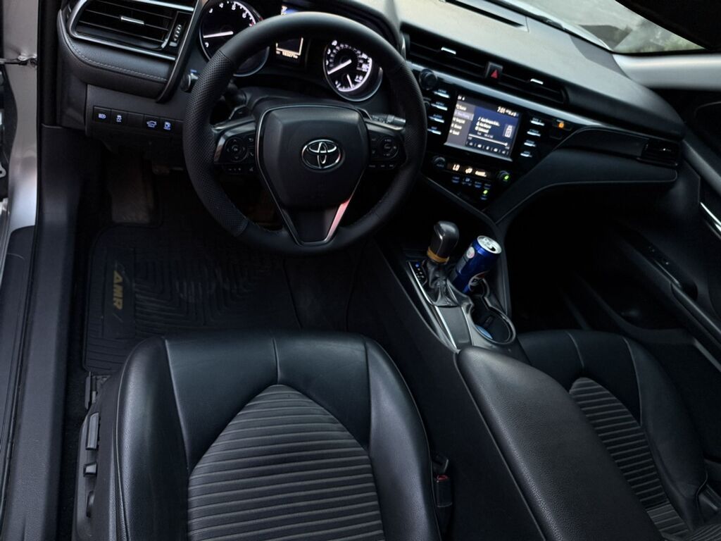 Toyota Camry: 2019 г., 2.5 л, Автомат, Бензин, Седан: фото 5