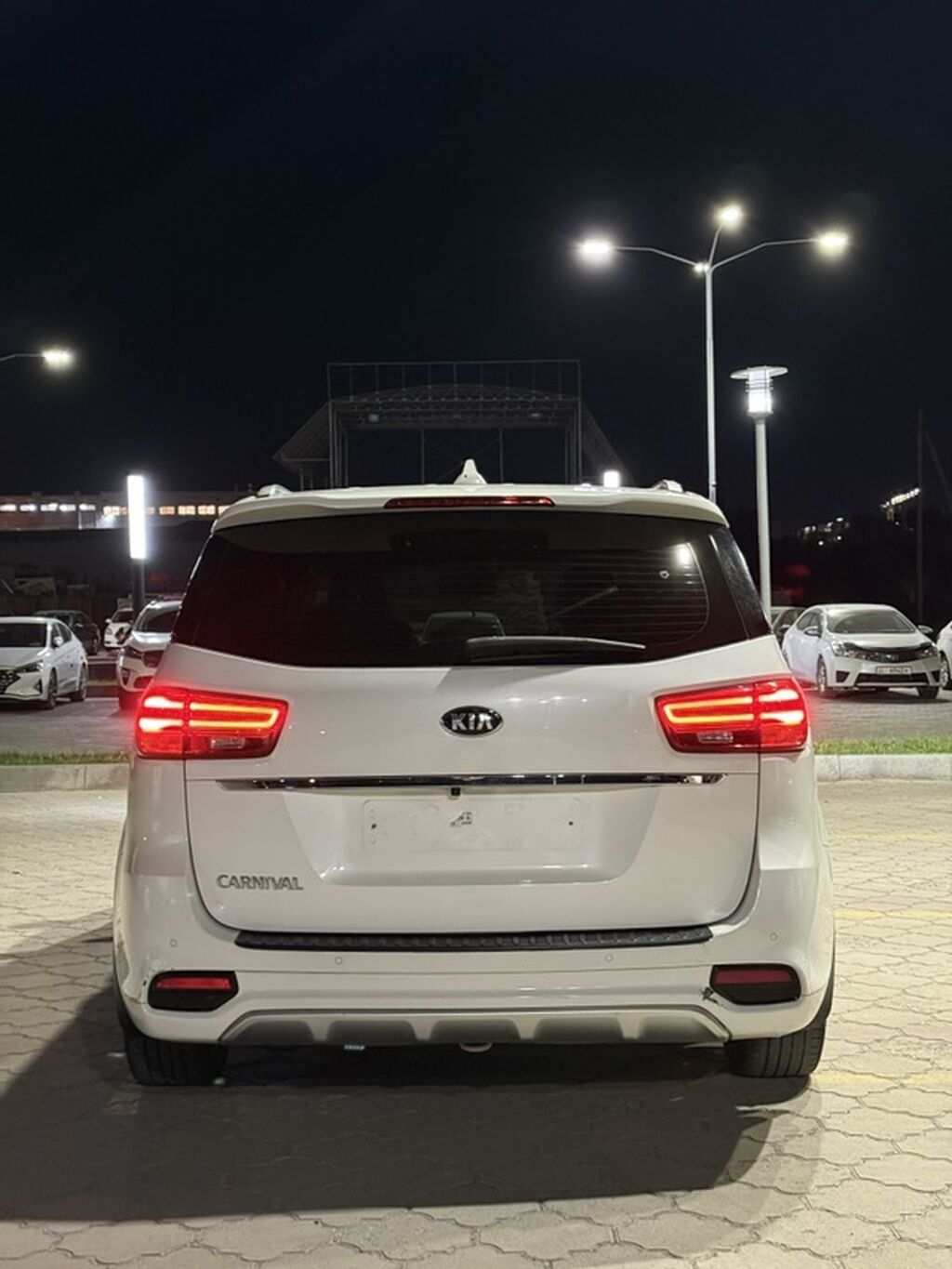 Kia Carnival: 2020 г., 2.2 л, Автомат, Дизель, Минивэн: фото 6
