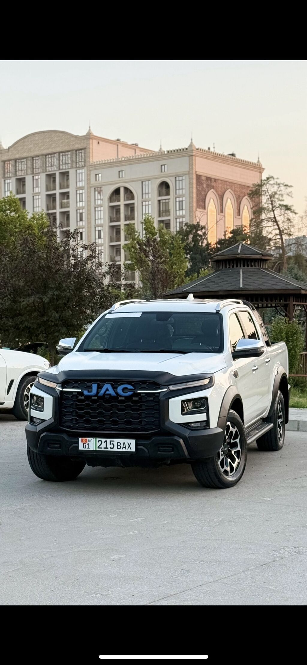 JAC : 2024 г., 0.1 л, Автомат, Электромобиль, Пикап: фото 4