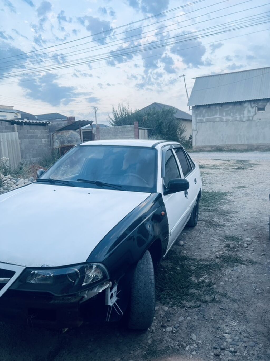 Daewoo Nexia: 2010 г., 1.6 л, Механика, Бензин, Седан: фото 2