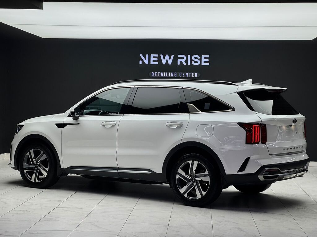 Kia Sorento: 2021 г., 1.6 л, Автомат, Гибрид, Кроссовер: фото 2