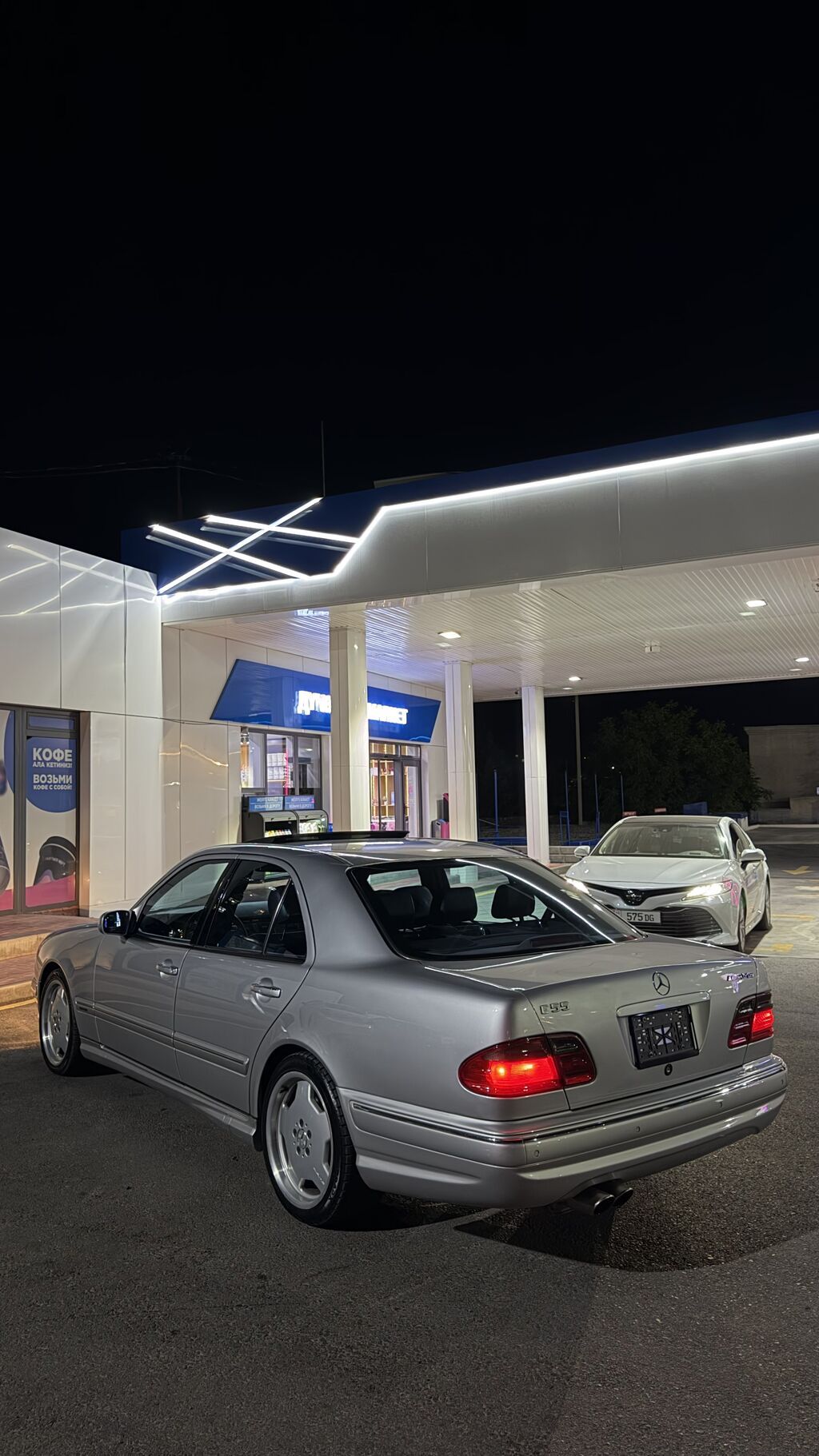 Mercedes-Benz E-класс AMG: 2001 г., 5.5 л, Автомат, Бензин, Седан — фото 4
