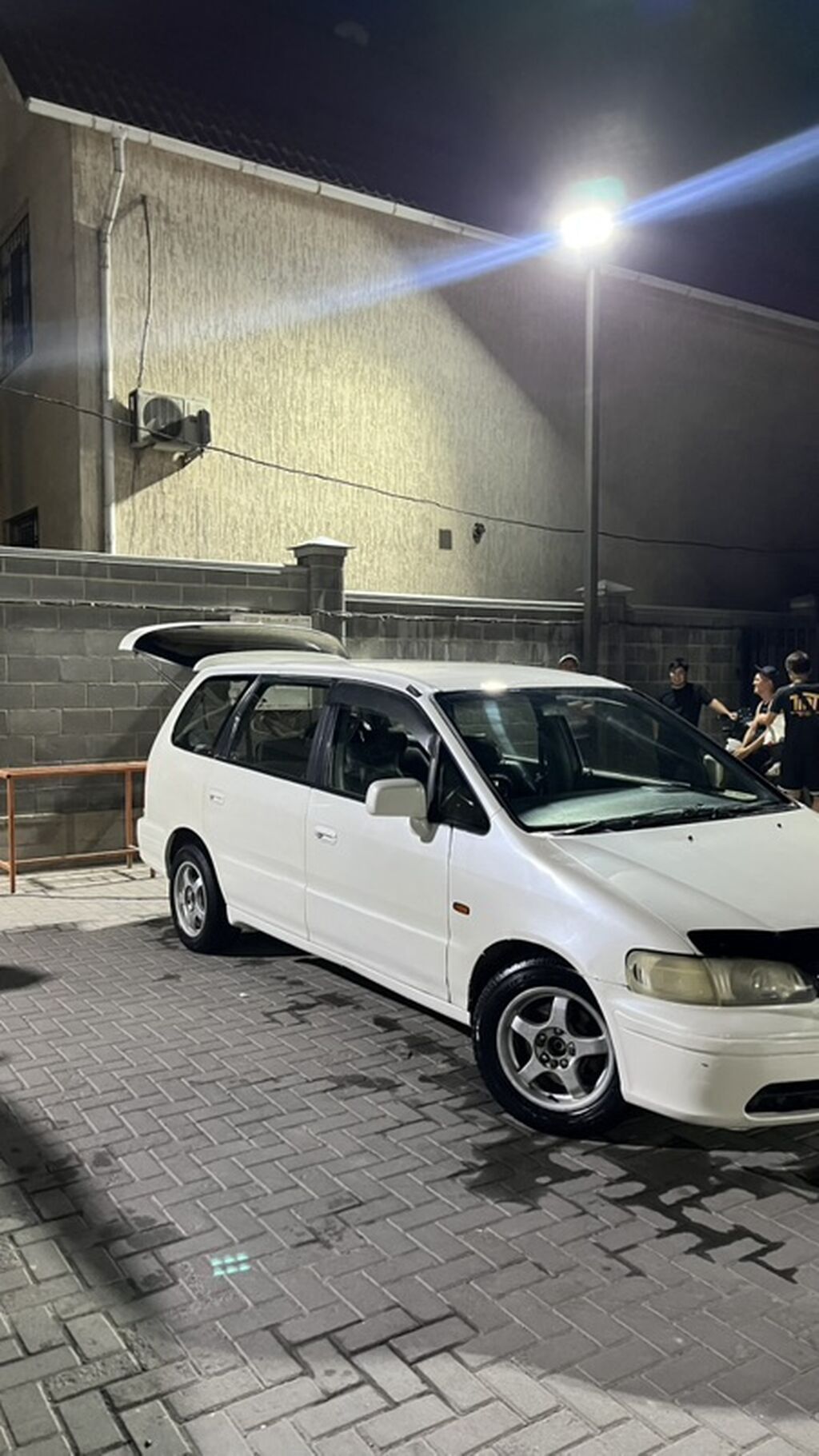 Honda Shuttle: 1996 г., 2.2 л, Автомат, Бензин, Универсал: фото 3