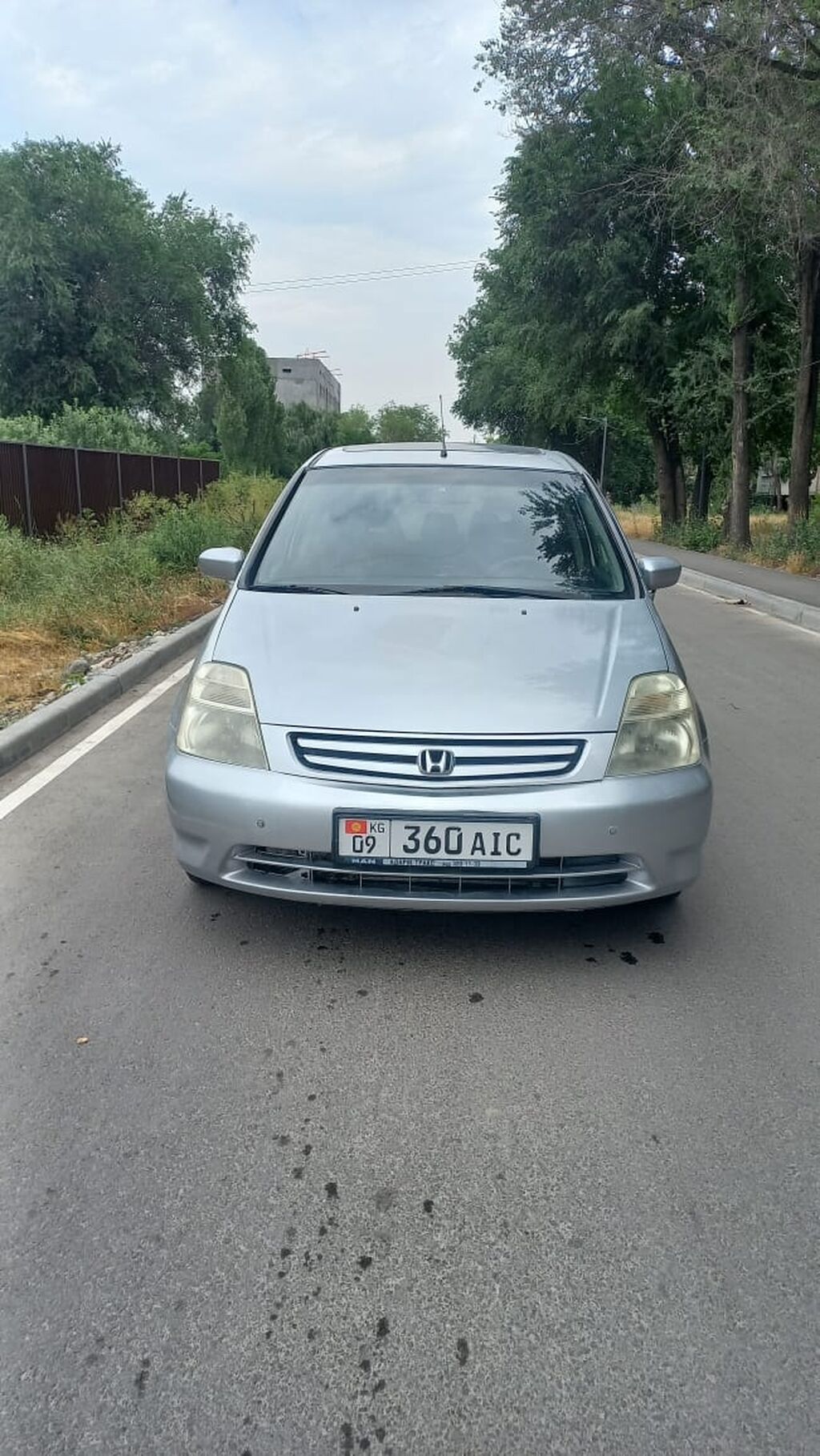 Honda Stream: 2001 г., 2 л, Механика, Бензин, Минивэн: фото 3