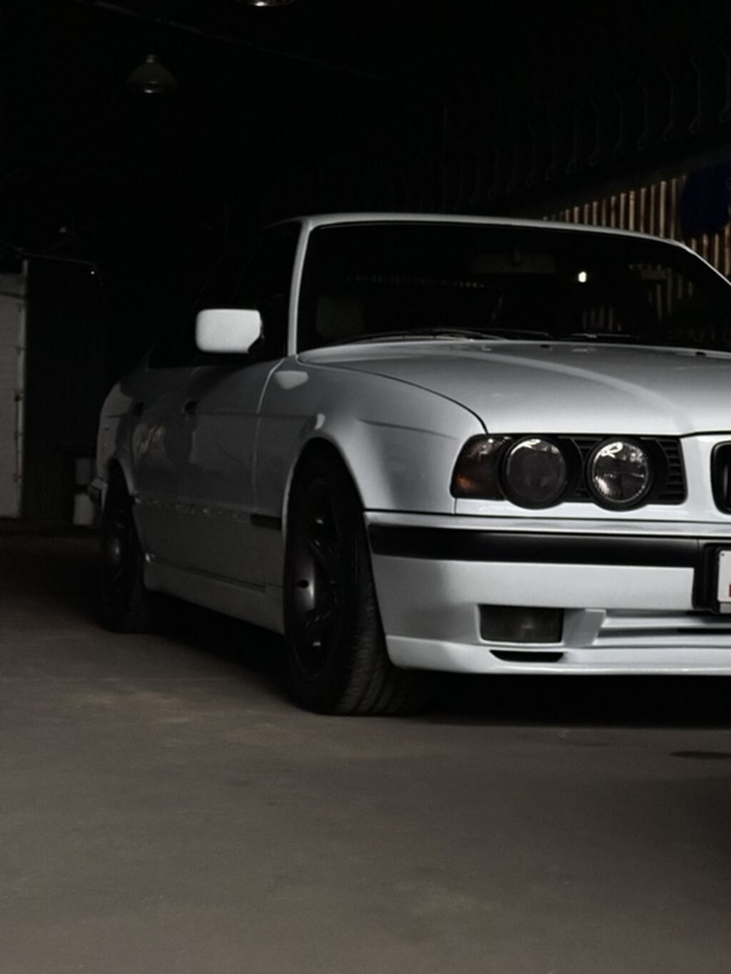 BMW 5 series: 1992 г., 3 л, Механика, Бензин, Седан: фото 3