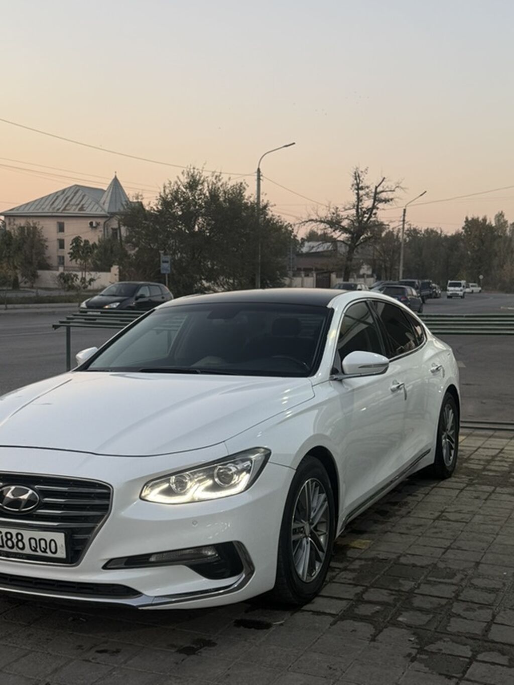 Hyundai Grandeur: 2017 г., 3 л, Автомат, Газ, Седан: фото 6