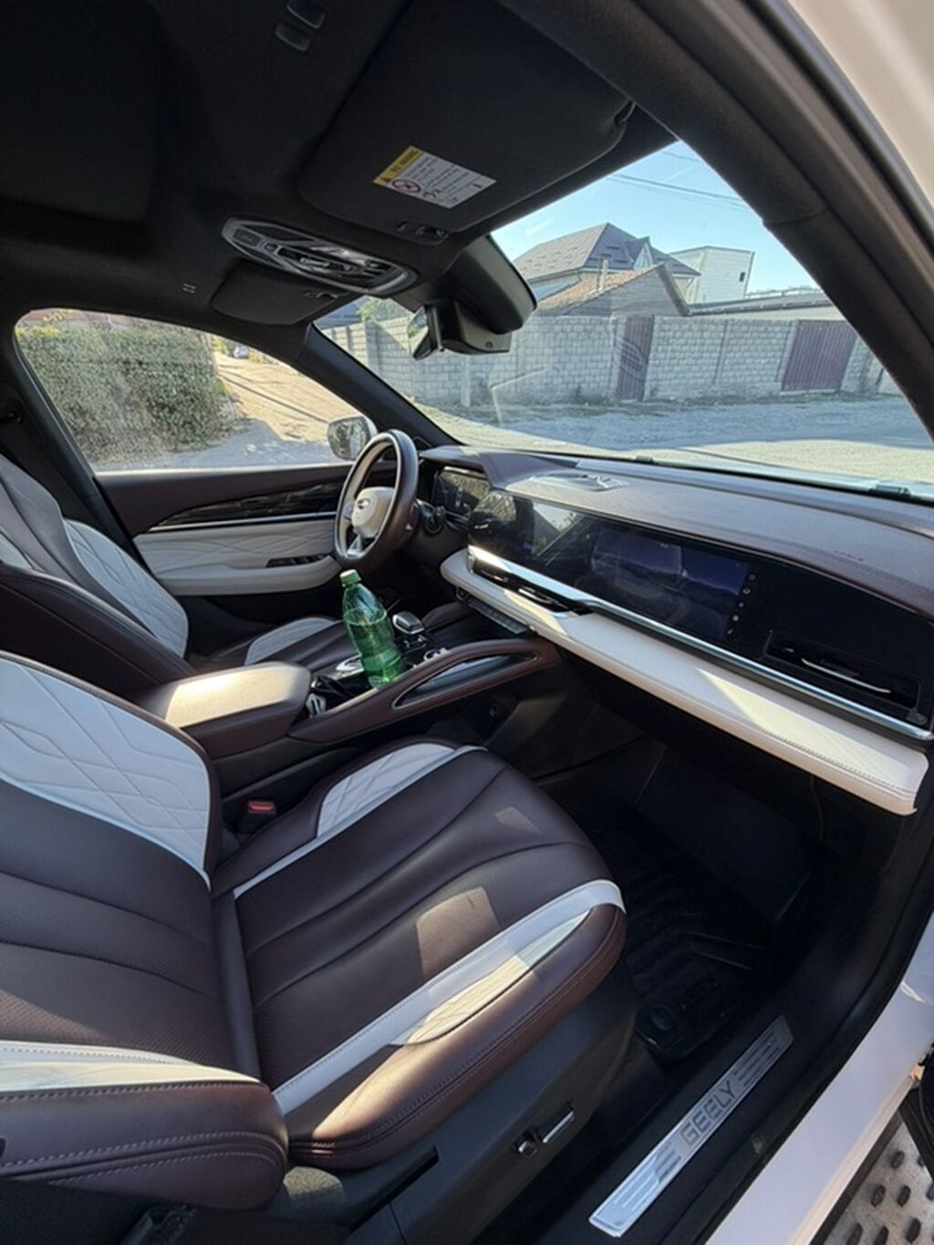 Geely Monjaro: 2022 г., 2 л, Автомат, Бензин, Кроссовер: фото 6