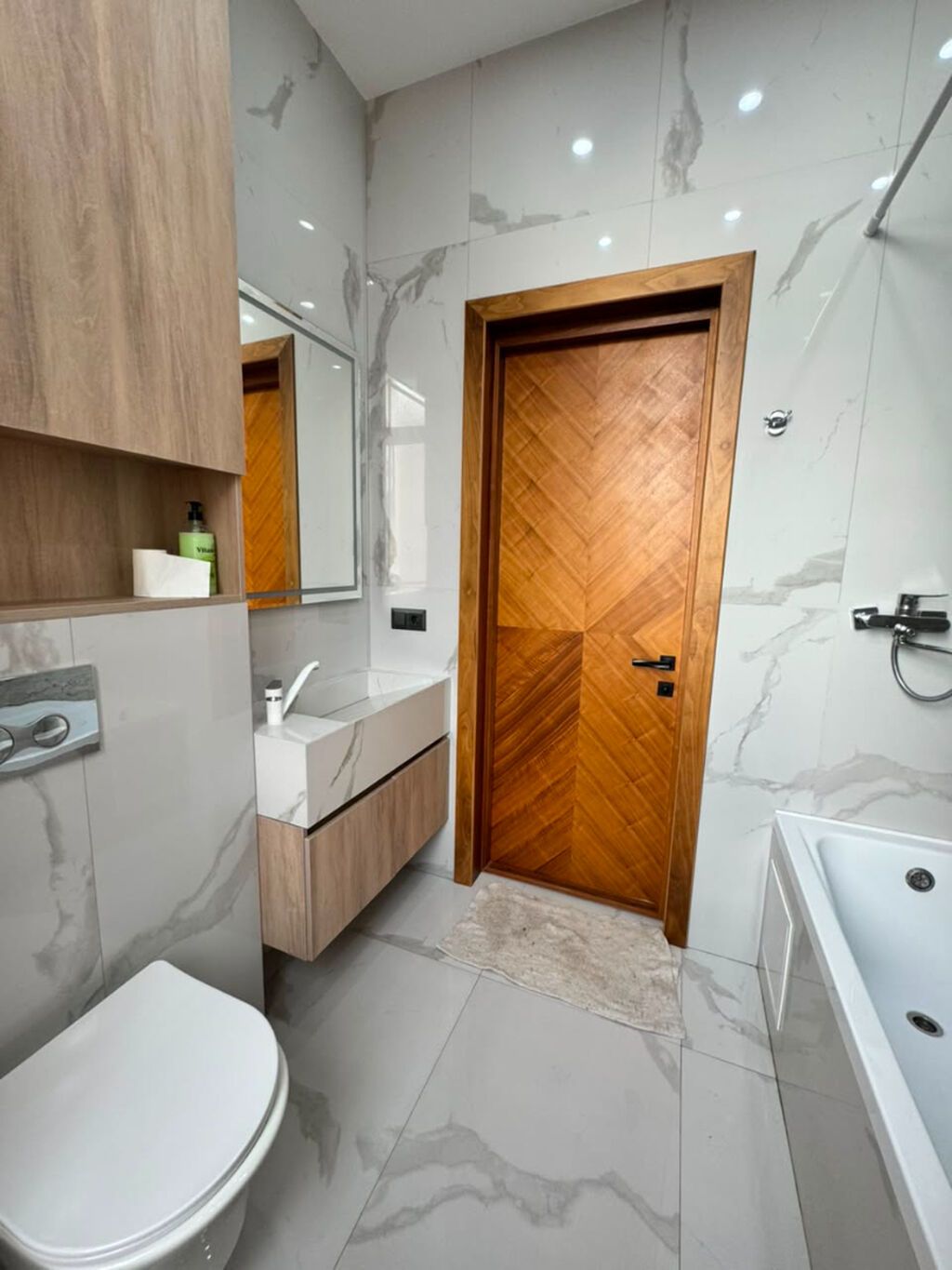 500 м², 6 комнат, 12 мкр: фото 3