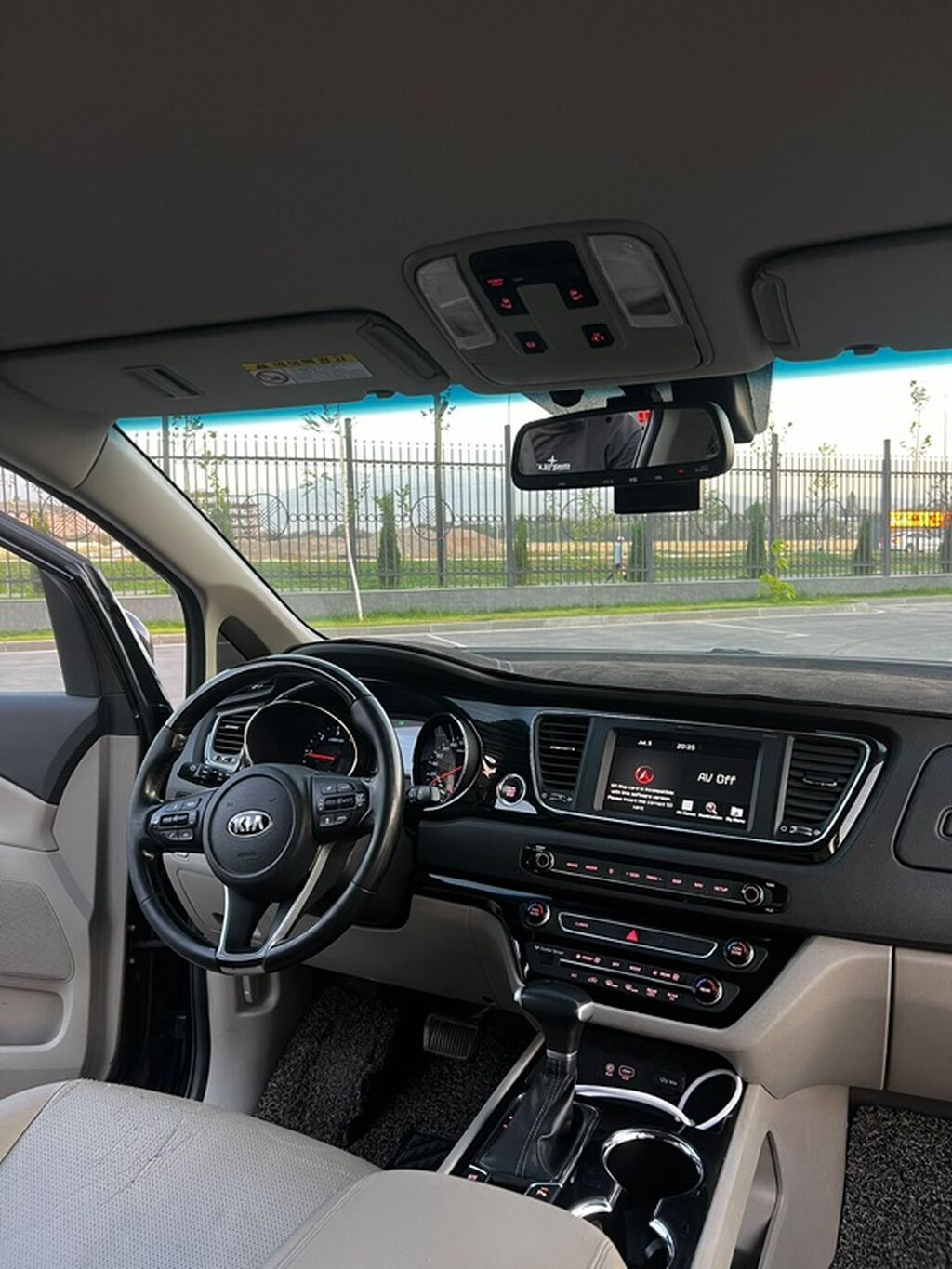 Kia Carnival: 2019 г., 2.2 л, Дизель, Минивэн — фото 6