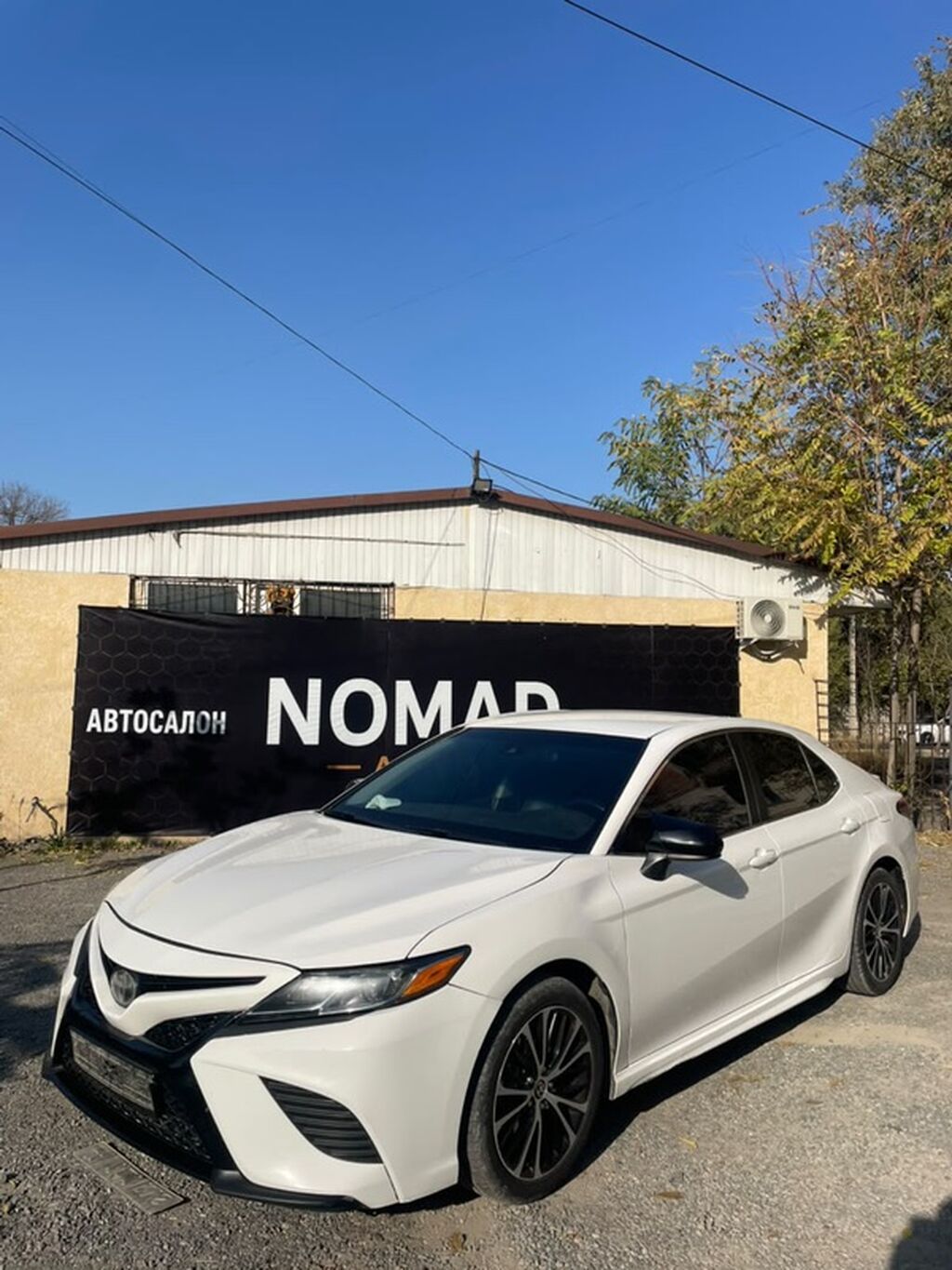 Toyota Camry: 2018 г., 2.5 л, Автомат, Бензин, Седан: фото 3