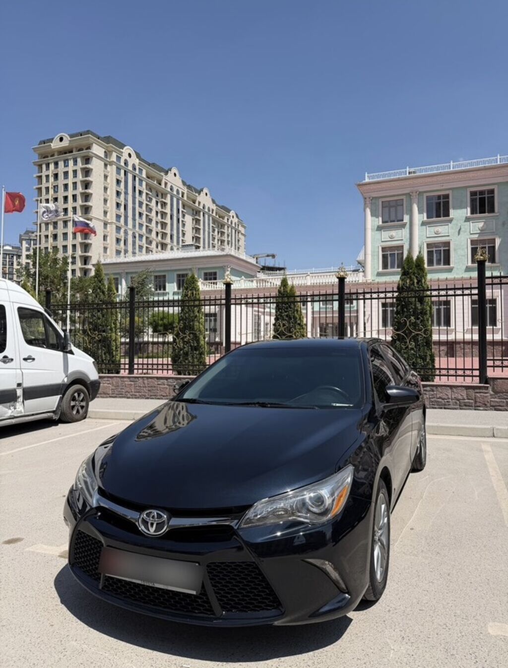 Toyota Camry: 2016 г., 2.5 л, Автомат, Бензин, Седан: фото 4