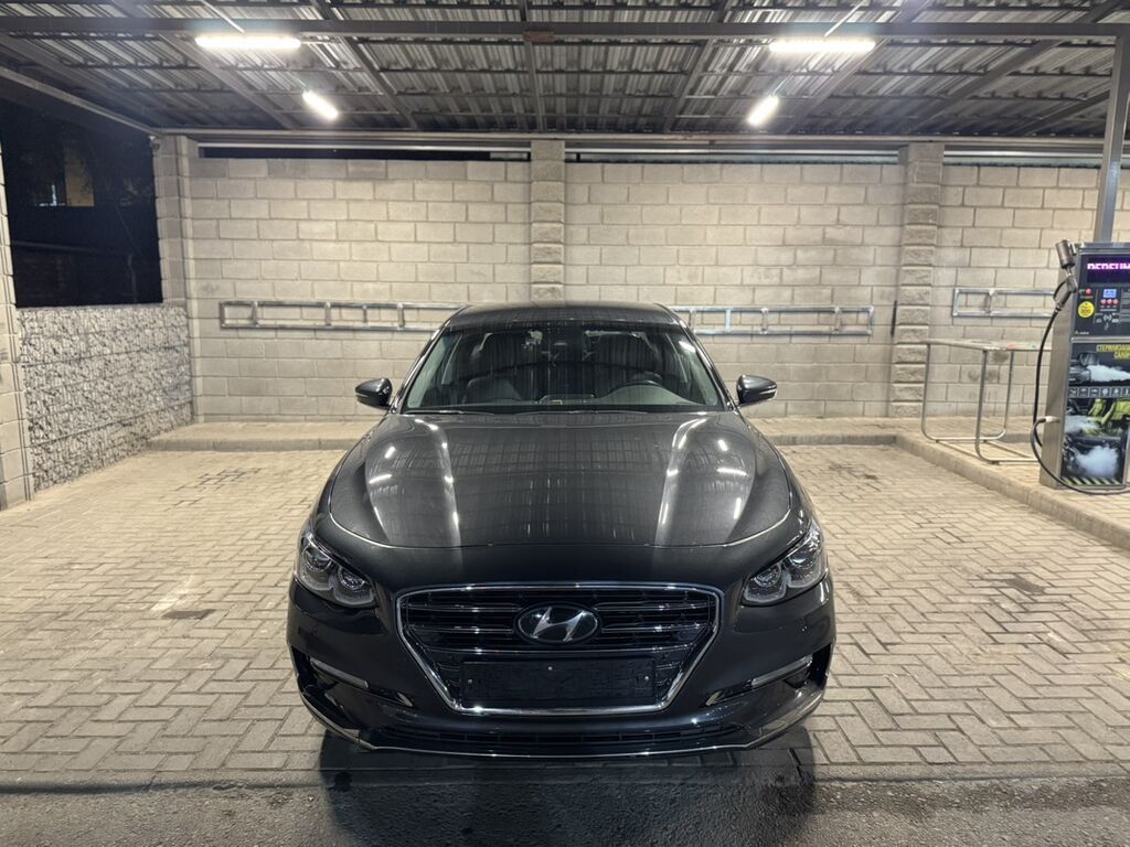 Hyundai Grandeur: 2019 г., Автомат, Бензин, Седан: фото 3