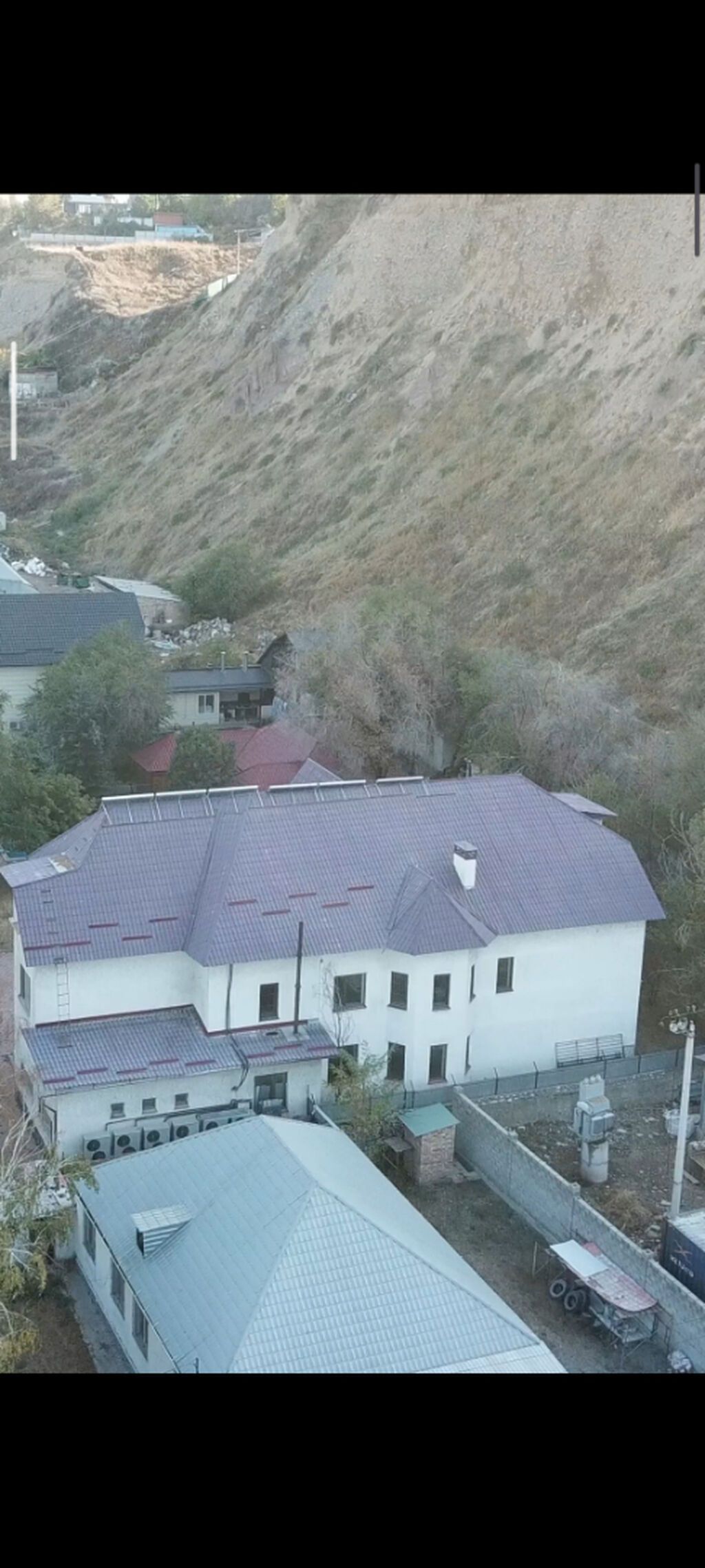Продам 2-этажный дом 750 м² на участке 18 соток в мкр. Кок-Жар: фото 1