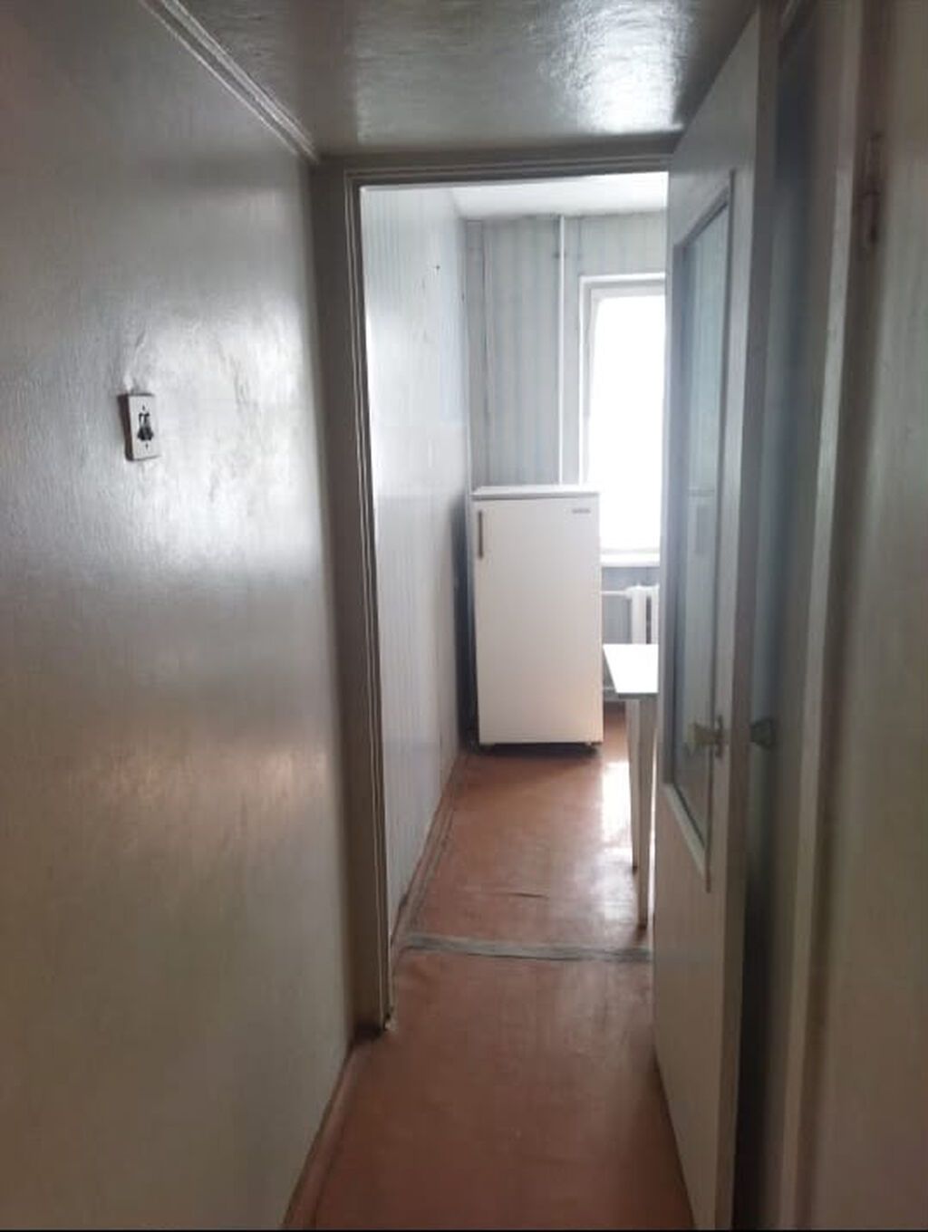 Продам 1-комнатную квартиру в 7 мкр, 32 м²: фото 2