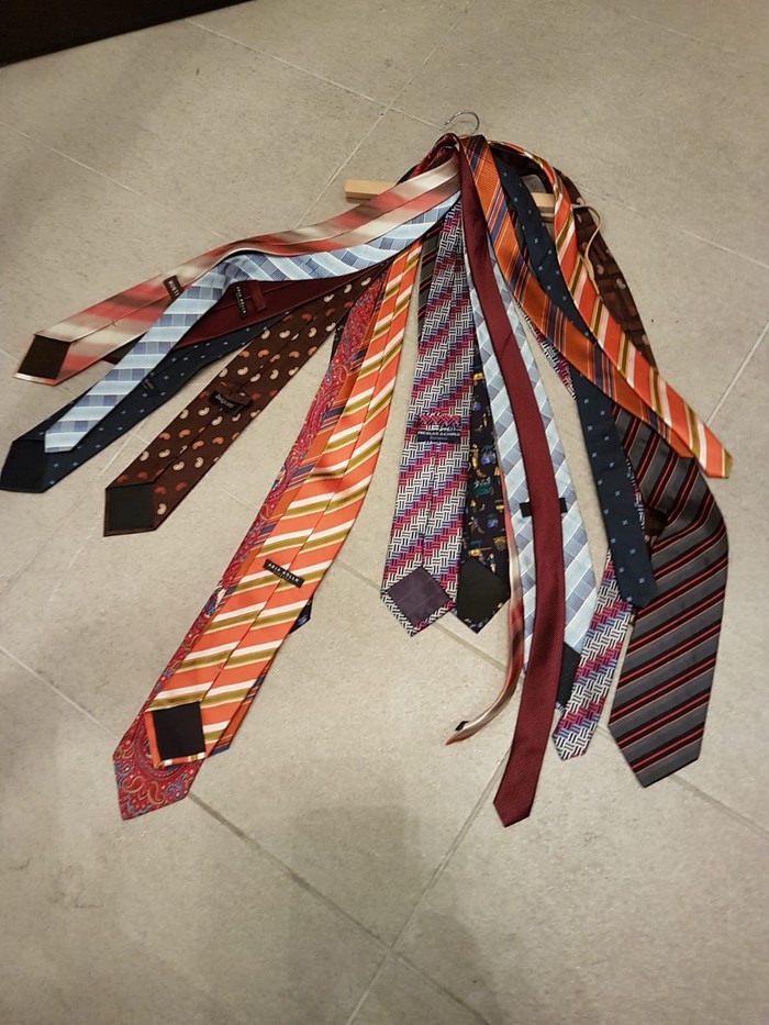 Άλλα: 5 € Το Ενα σε lalafo.gr 5 € Το Ενα σε Kallithea