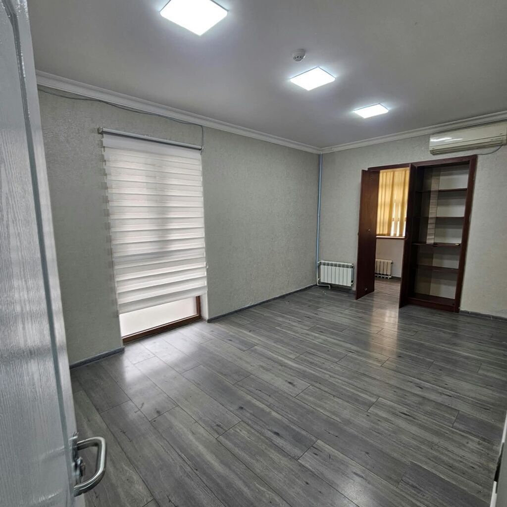 Xətai metrosu yaxınlığında, Xocalı prospektində 80 m² obyekt icarəyə