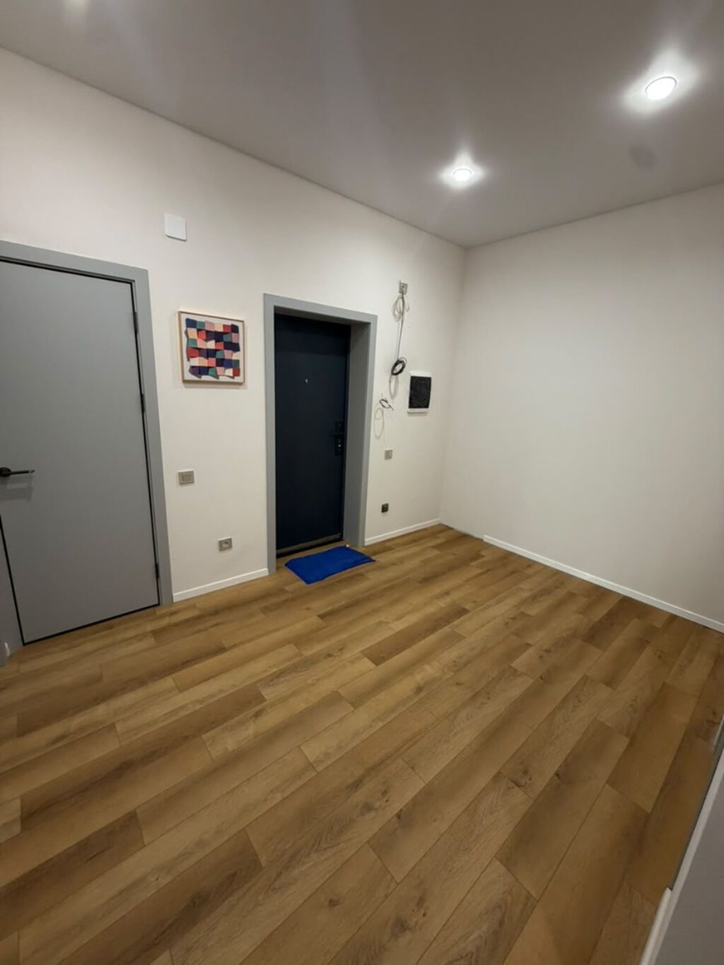 2 комнаты, 80 м², Асанбай мкр Элитка, 3 этаж, Свежий ремонт: фото 2