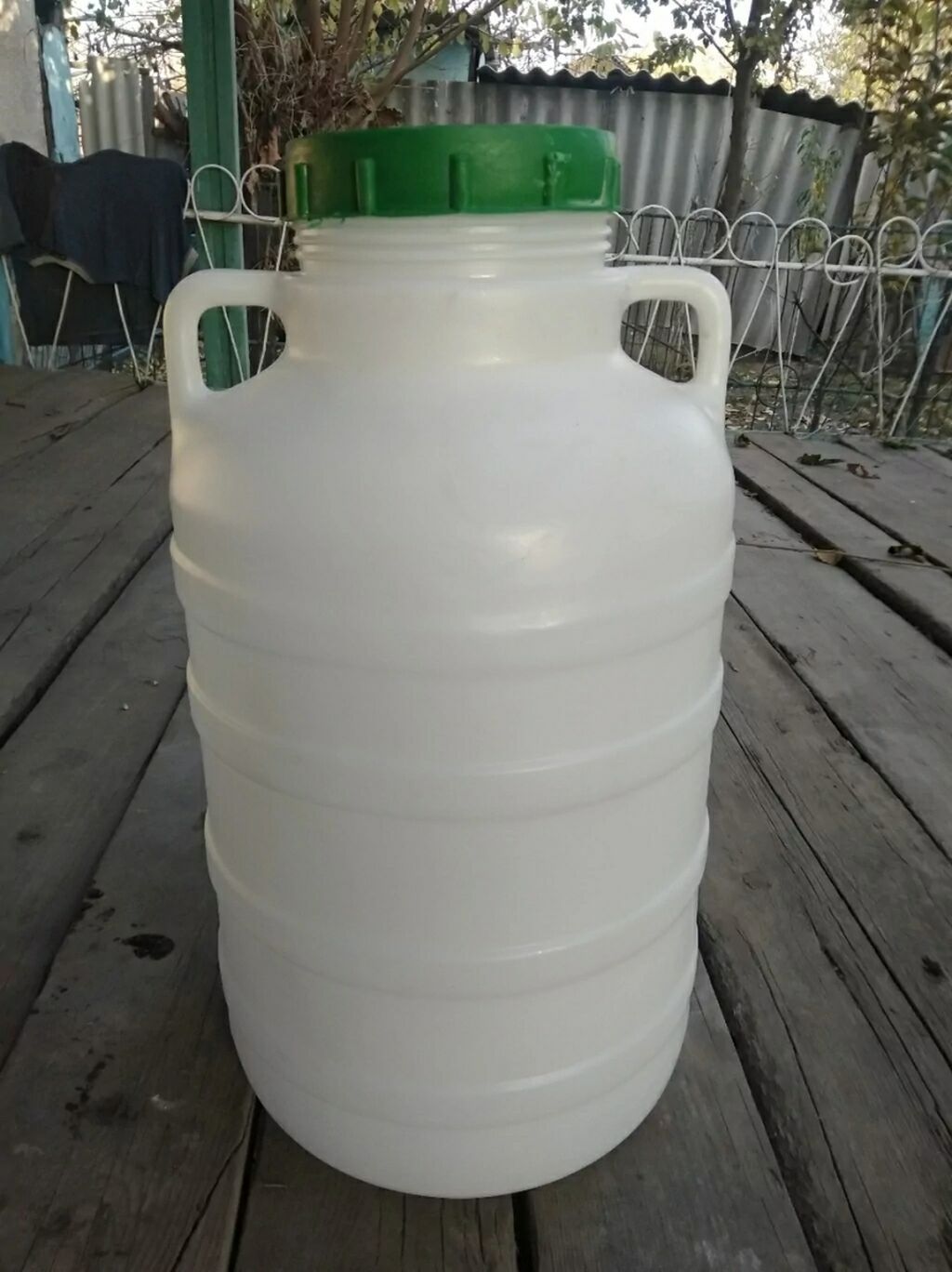 Фляги из под мёда. 15шт.в кара балта.за 1 шт. 500 сом: фото 2