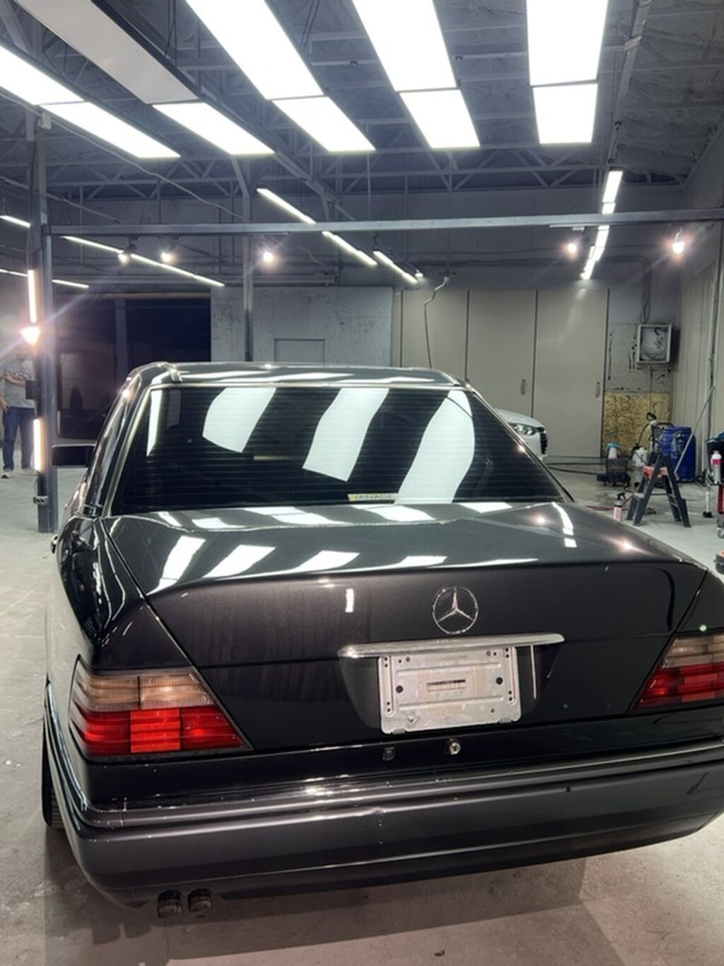 Mercedes-Benz W124: 1995 г., 3.2 л, Автомат, Бензин, Седан: фото 4