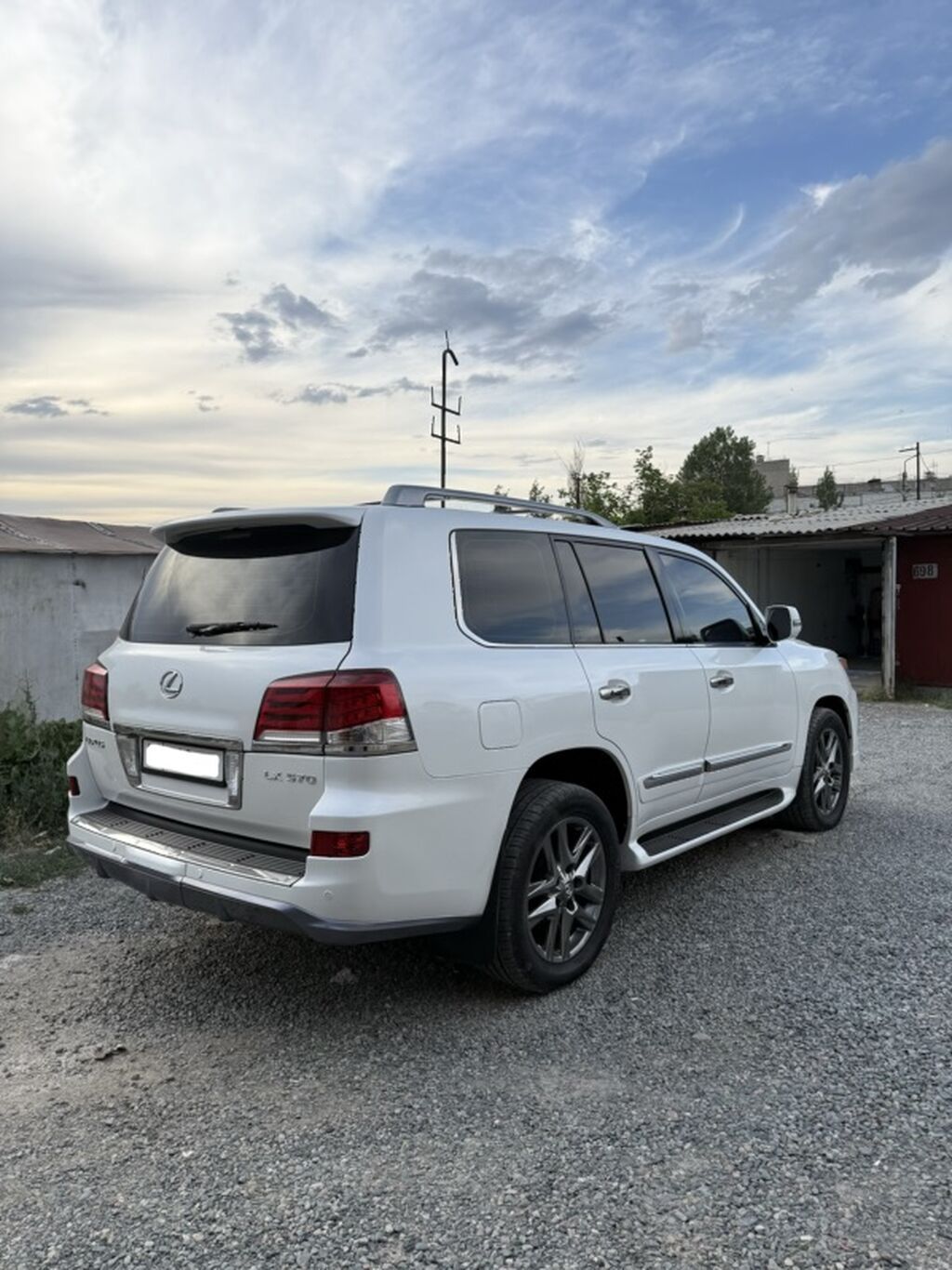 Lexus LX: 2012 г., 5.7 л, Автомат, Газ, Внедорожник: фото 5
