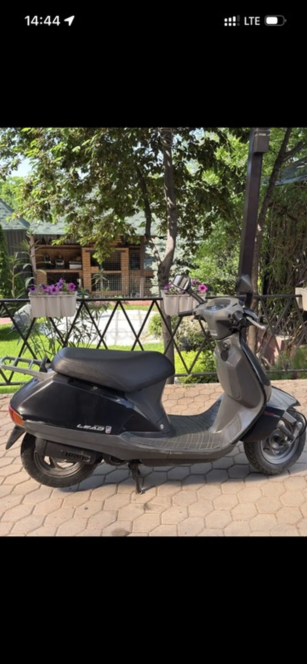 Скутер Honda Lead (серия LEAD), черный цвет. 2 тактный двигатель 50: фото 2
