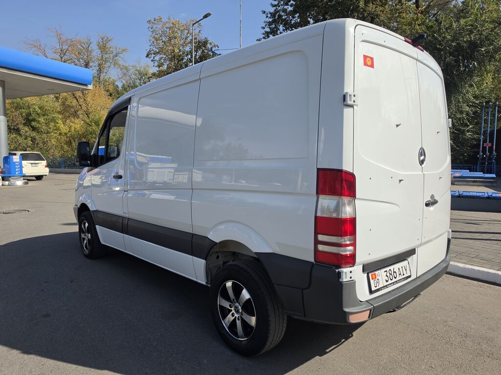 Mercedes-Benz Спринтер: 2008 г., 2.2 л, Механика, Дизель, Фургон: фото 5