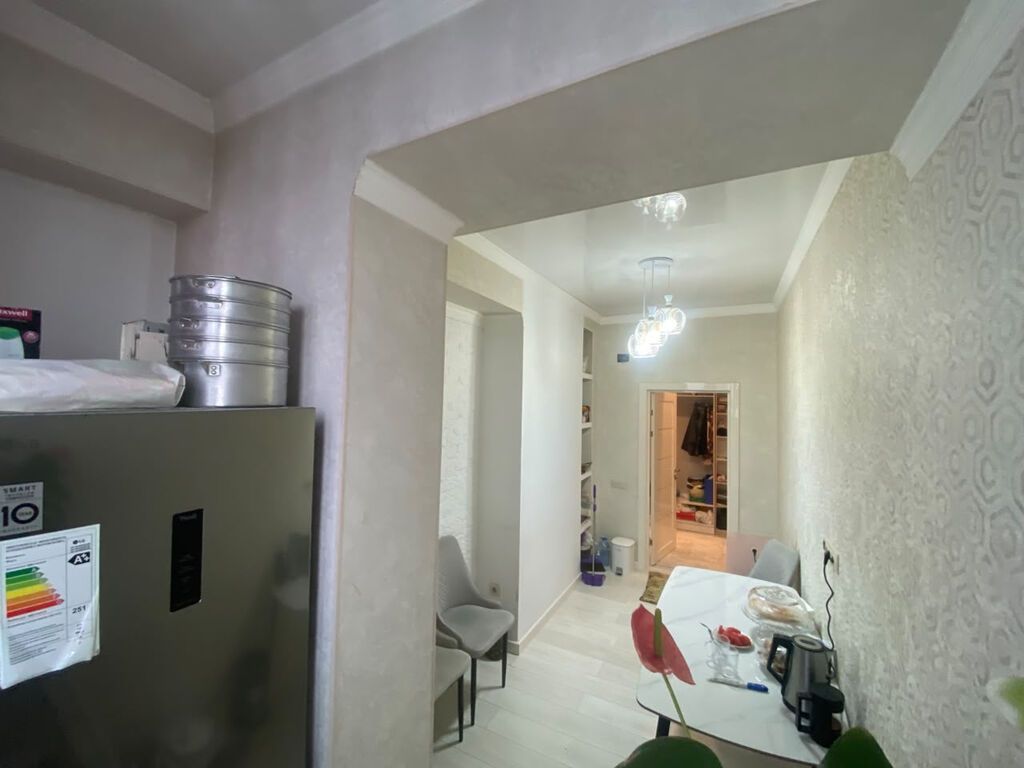 1 комната, 42 м², Восток-5 мкр Элитка, 9 этаж, Евроремонт: фото 4