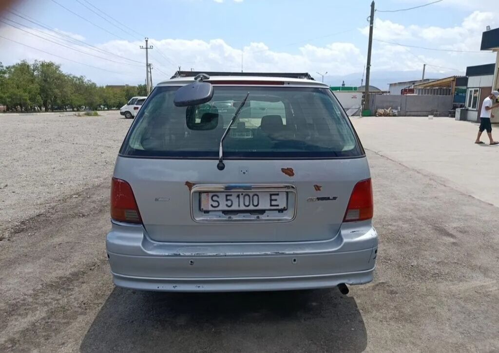 Honda Shuttle: 1996 г., 2.2 л, Автомат, Бензин, Минивэн: фото 5