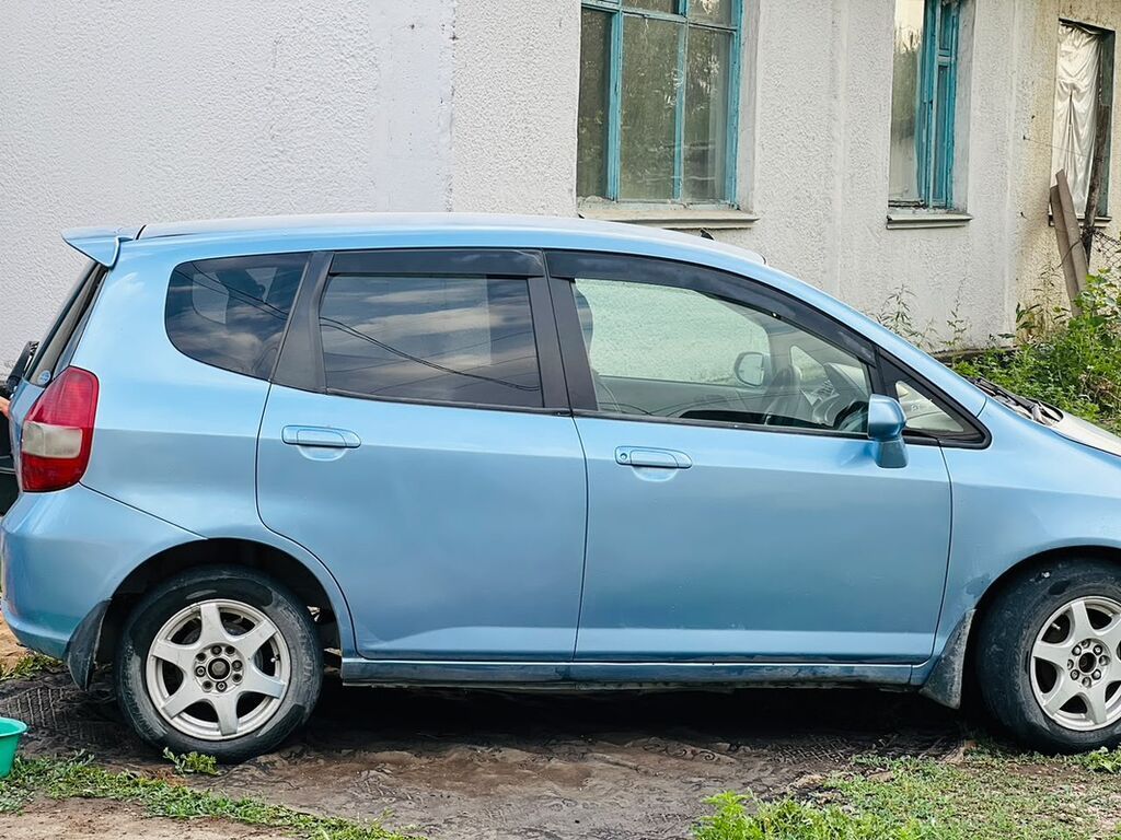 Honda Fit: 2003 г., Хэтчбэк: фото 4
