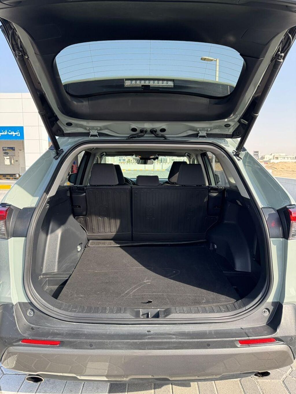 Toyota RAV4: 2020 г., 2.5 л, Автомат, Гибрид, Кроссовер: фото 4