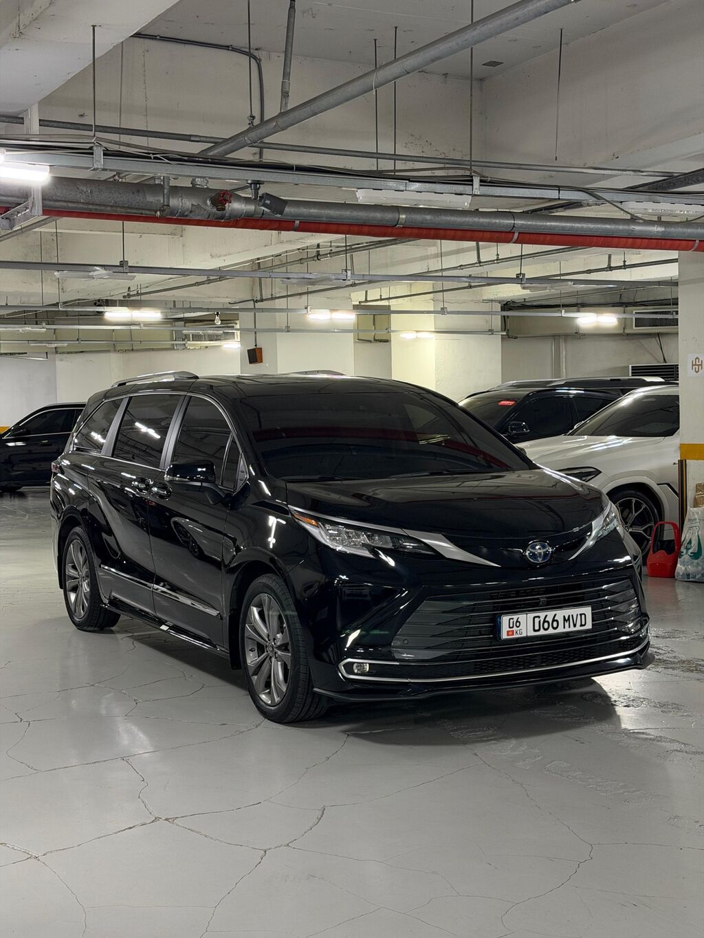 Toyota Sienna: 2024 г., 2.5 л, Гибрид, Минивэн: фото 2