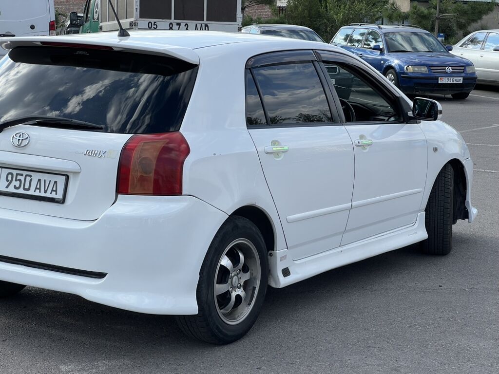 Toyota Allex: 2003 г., 1.5 л, Автомат, Бензин, Хэтчбэк — фото 4