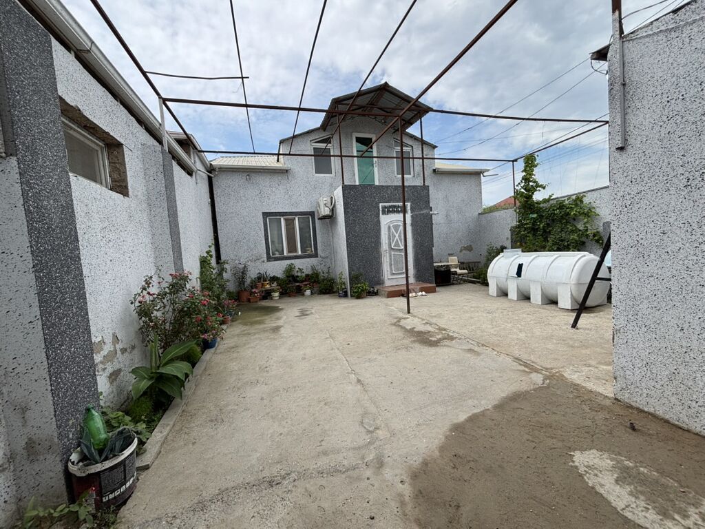 3 otaqlı, 2 kv. m, Yeni təmirli