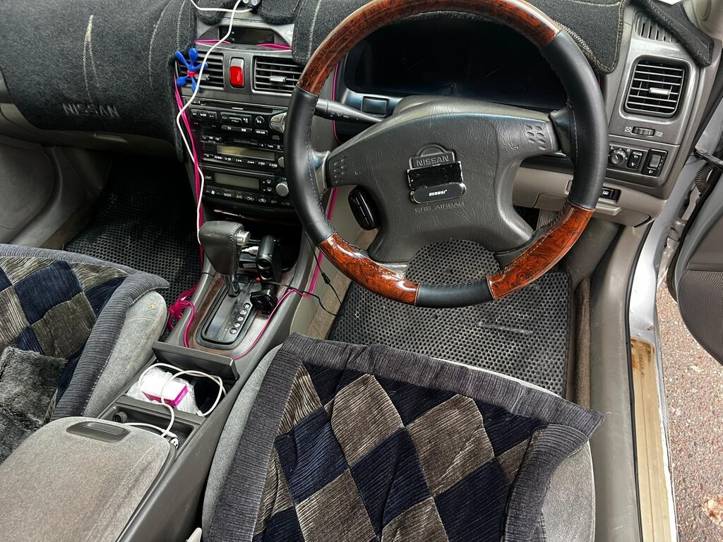 Nissan Cefiro: 1999 г., 2.5 л, Автомат, Бензин, Седан: фото 5