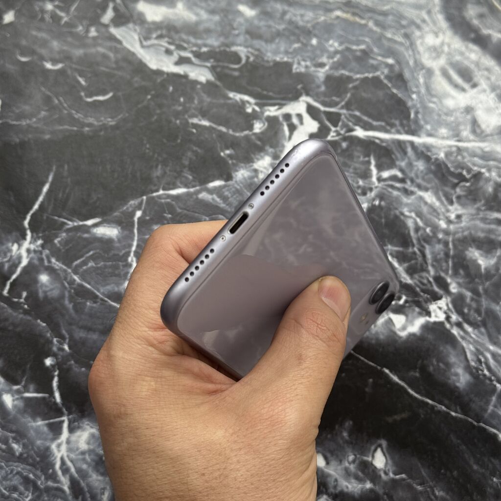 IPhone 11, Б/у, 128 ГБ, Синий, Защитное стекло, Чехол, 88 %: фото 2