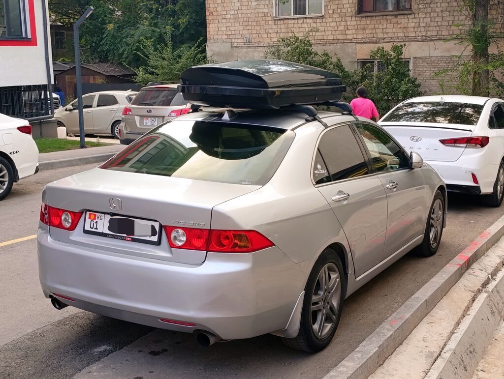 Honda Accord: 2003 г., 2.4 л, Автомат, Бензин, Седан: фото 3