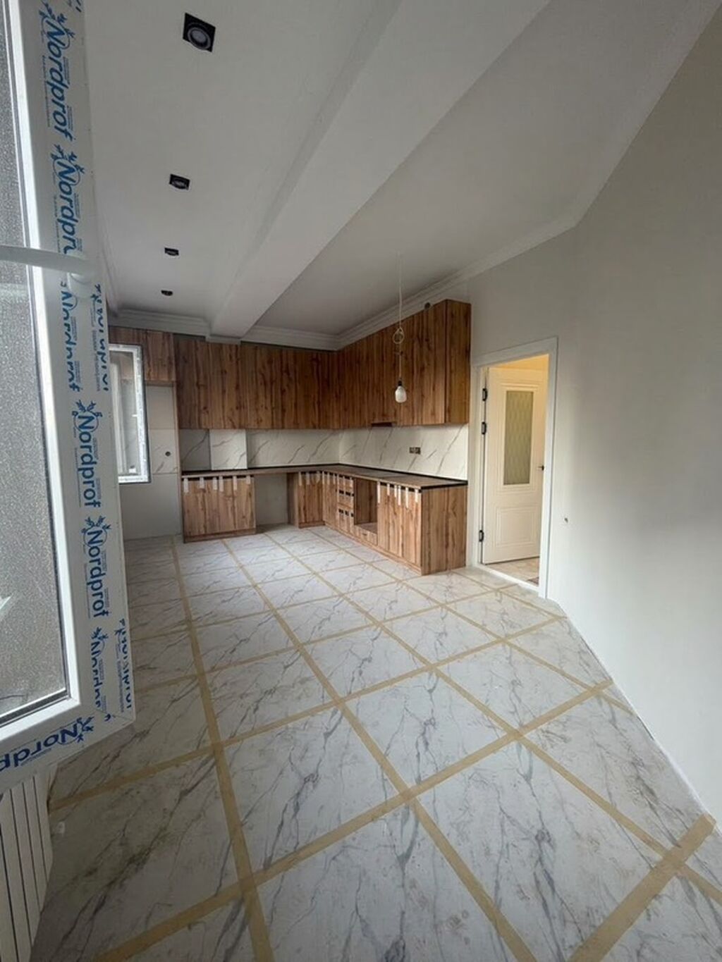 2 комнаты, 81 м², Восток-5 мкр Элитка, 3 этаж, Свежий ремонт: фото 8