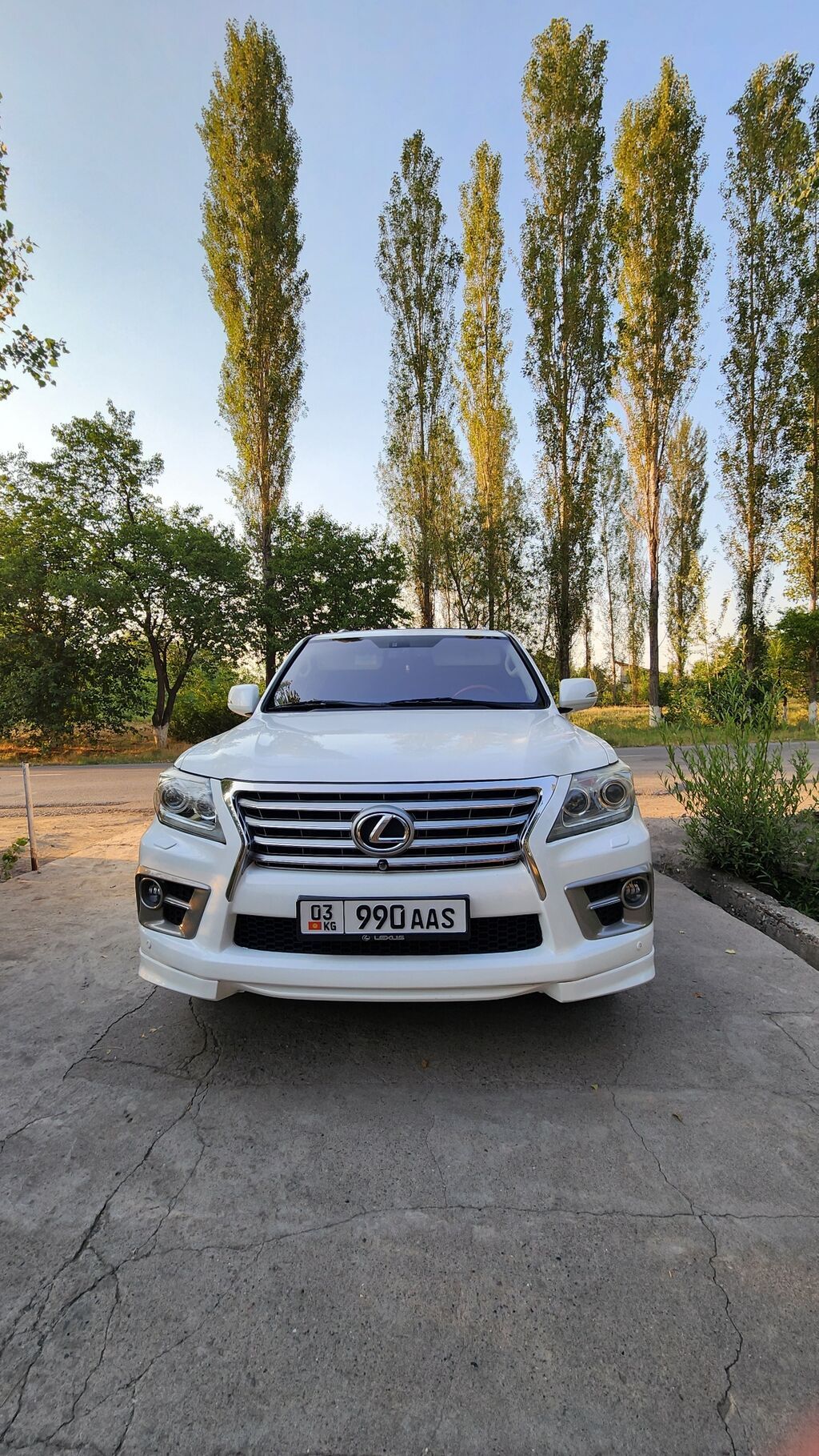 Lexus LX: 2012 г., Автомат, Внедорожник: фото 5