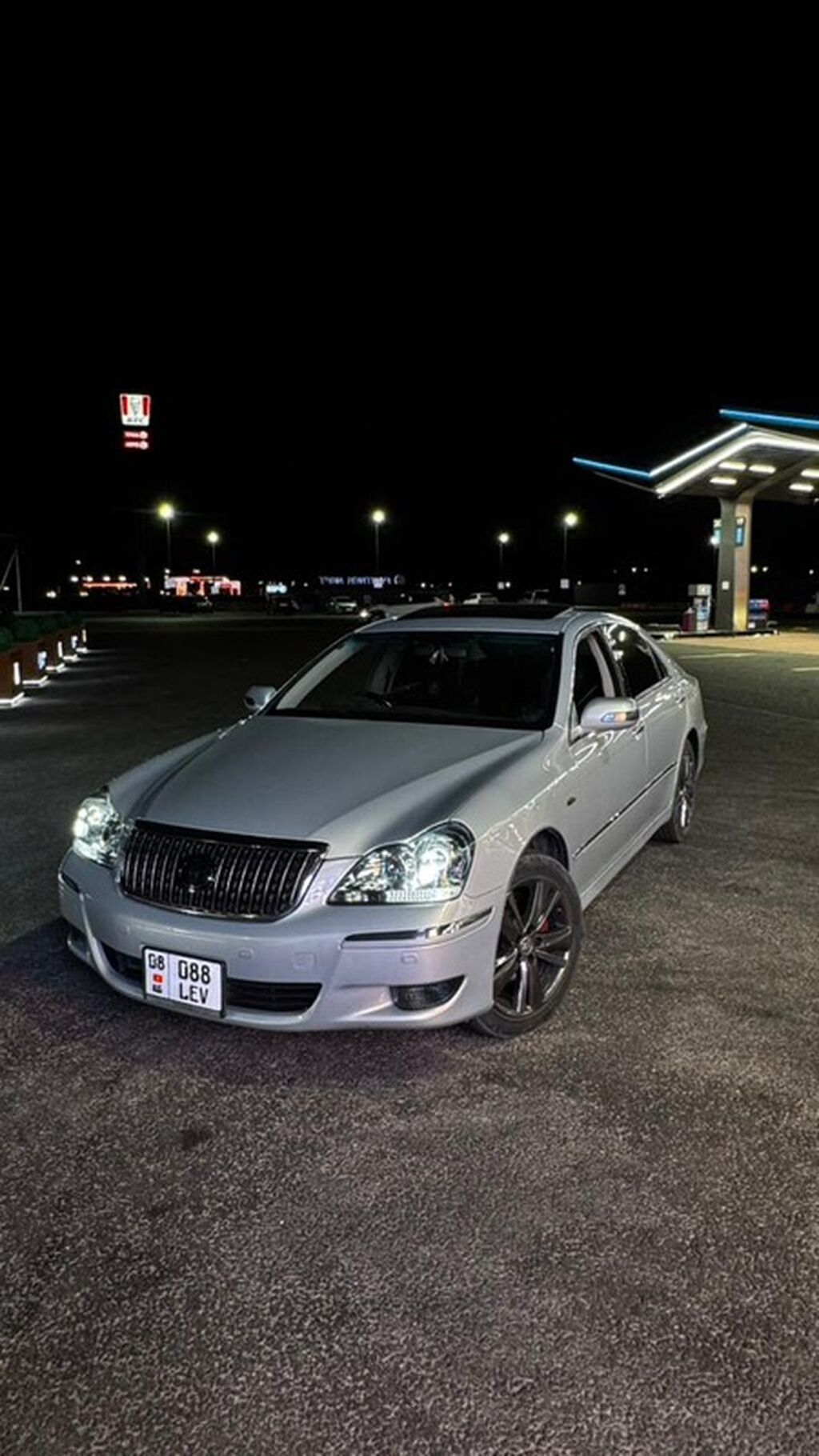 Toyota Crown Majesta: 2007 г., 4.3 л, Автомат, Бензин, Седан: фото 4